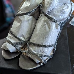 Pelle Moda Women's Ruby-MT Dress Sandal